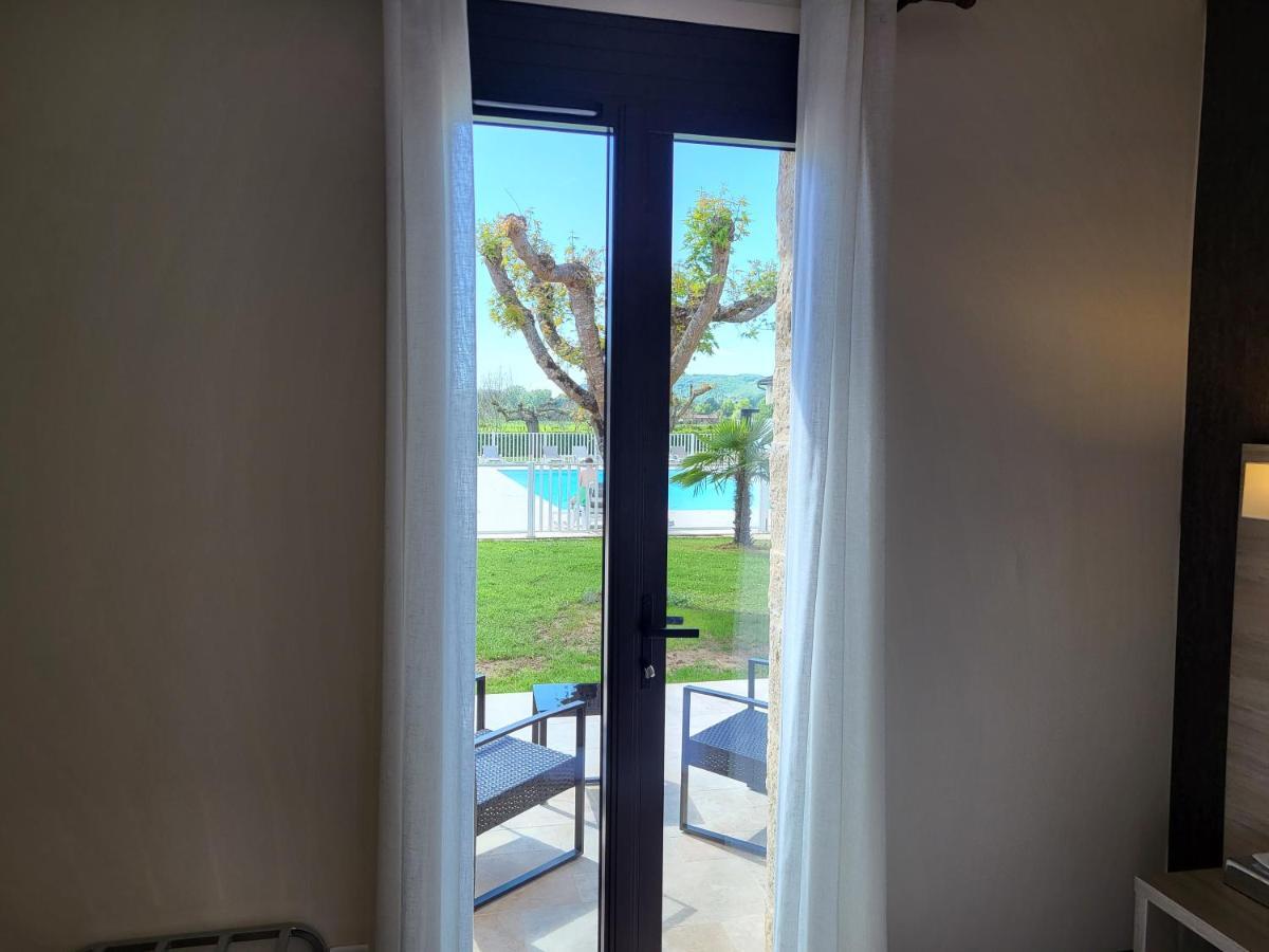 L'Oustal De Vezac Hotel Екстериор снимка