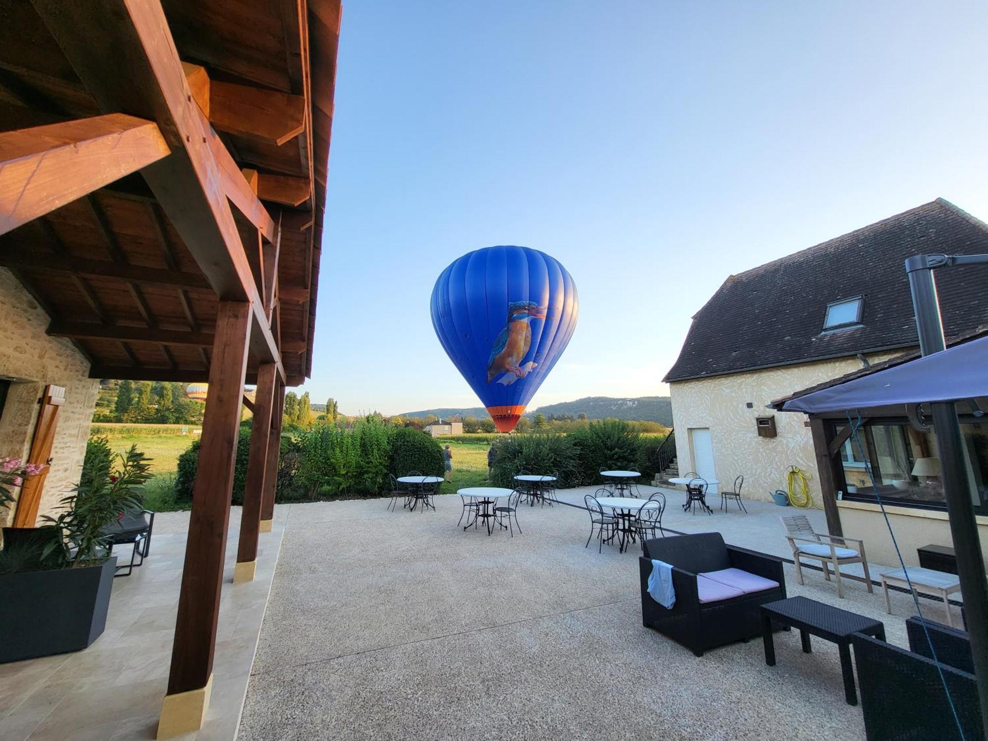 L'Oustal De Vezac Hotel Екстериор снимка