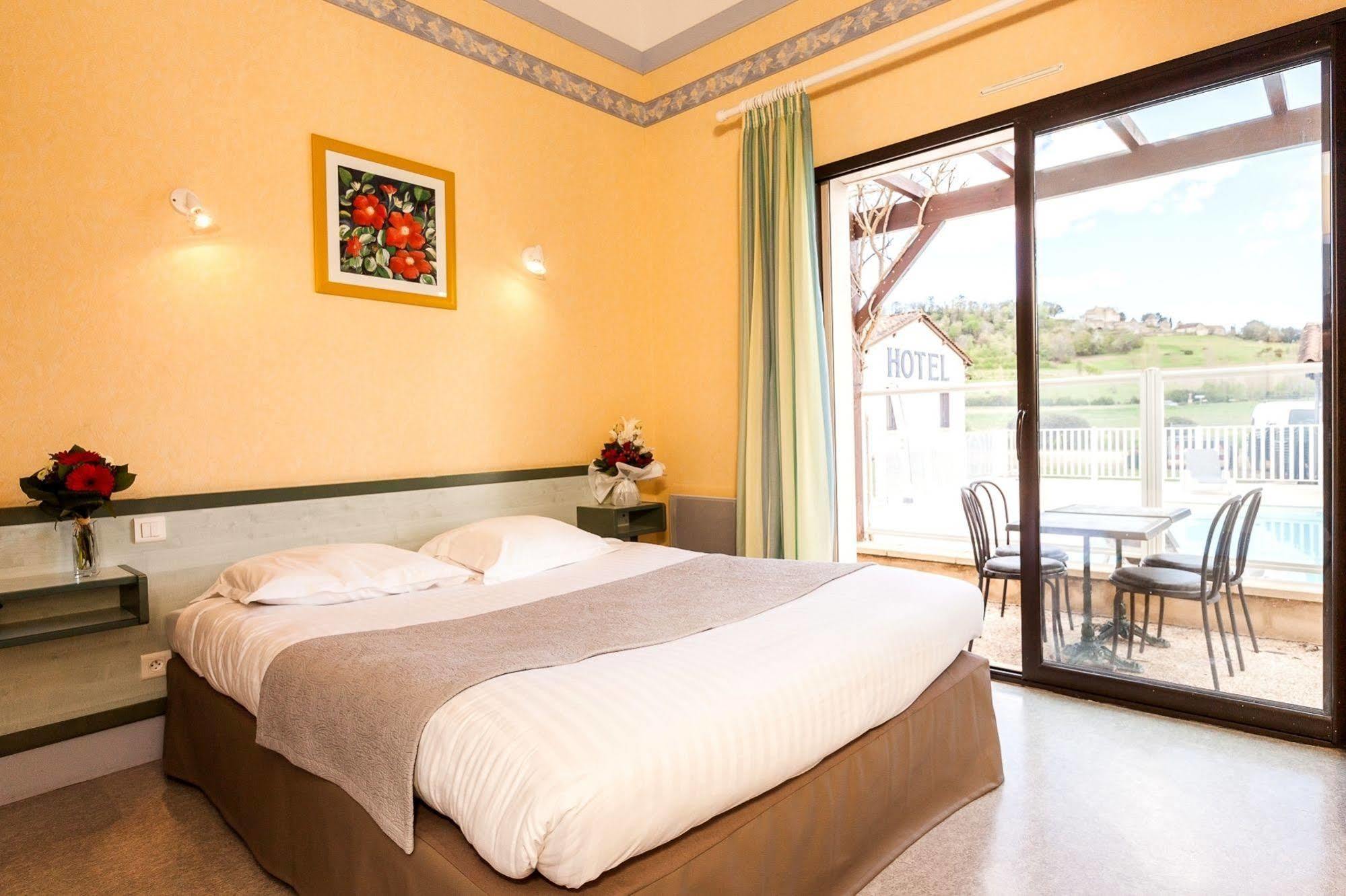 L'Oustal De Vezac Hotel Екстериор снимка